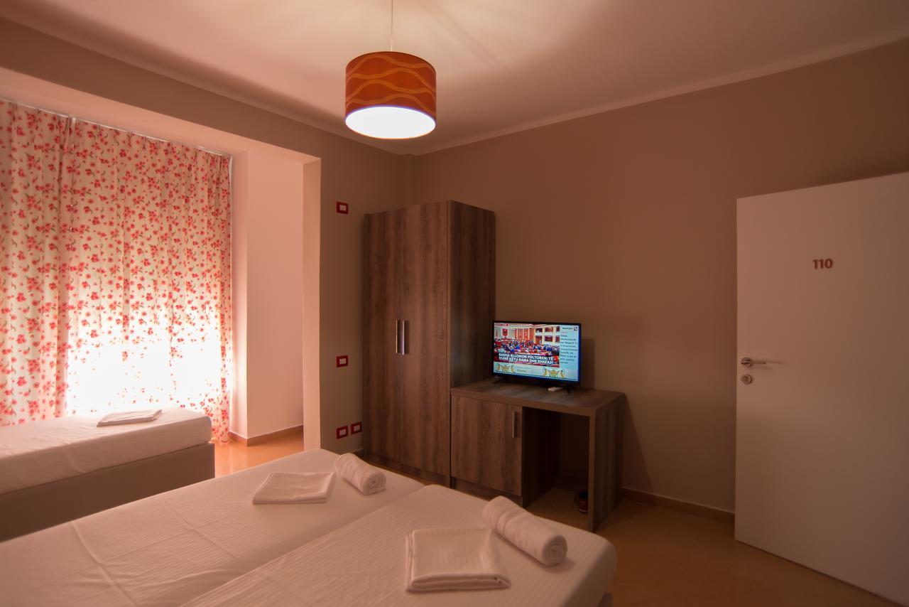 Inn Hotel Škalngur Eksteriør bilde