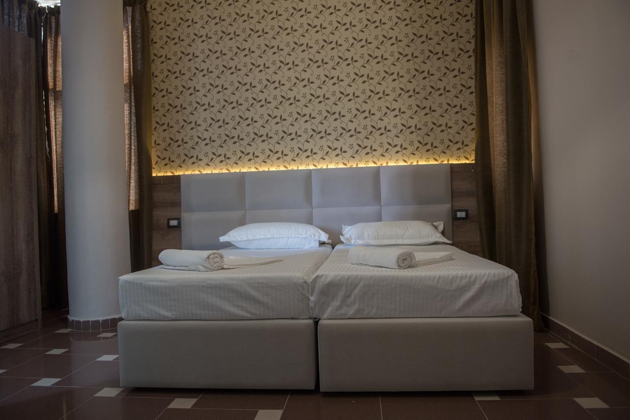 Inn Hotel Škalngur Eksteriør bilde