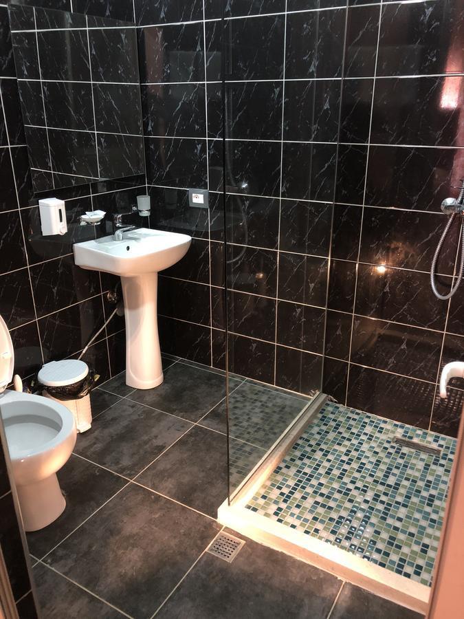 Inn Hotel Škalngur Eksteriør bilde